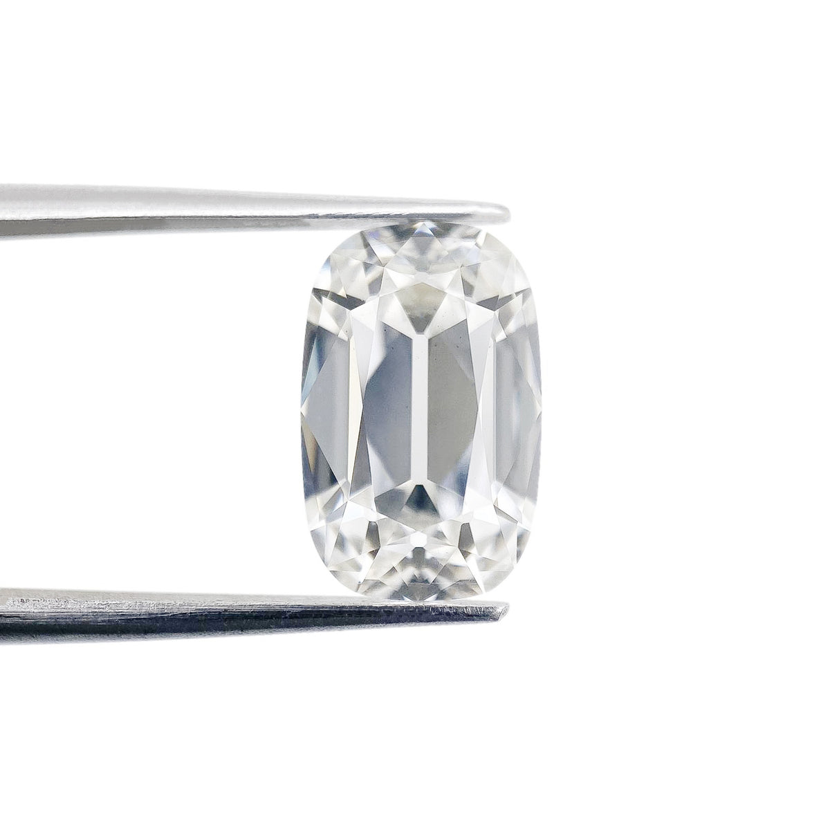 3.60ct | G/VS2 Cushion Shape Old Mine Cut Lab Diamond (IGI)