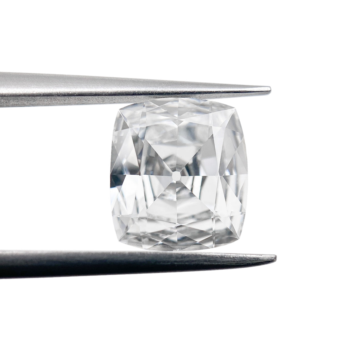 2.02ct | D/VS1 Cushion Shape Antique Old Mine Cut Lab Diamond (IGI)