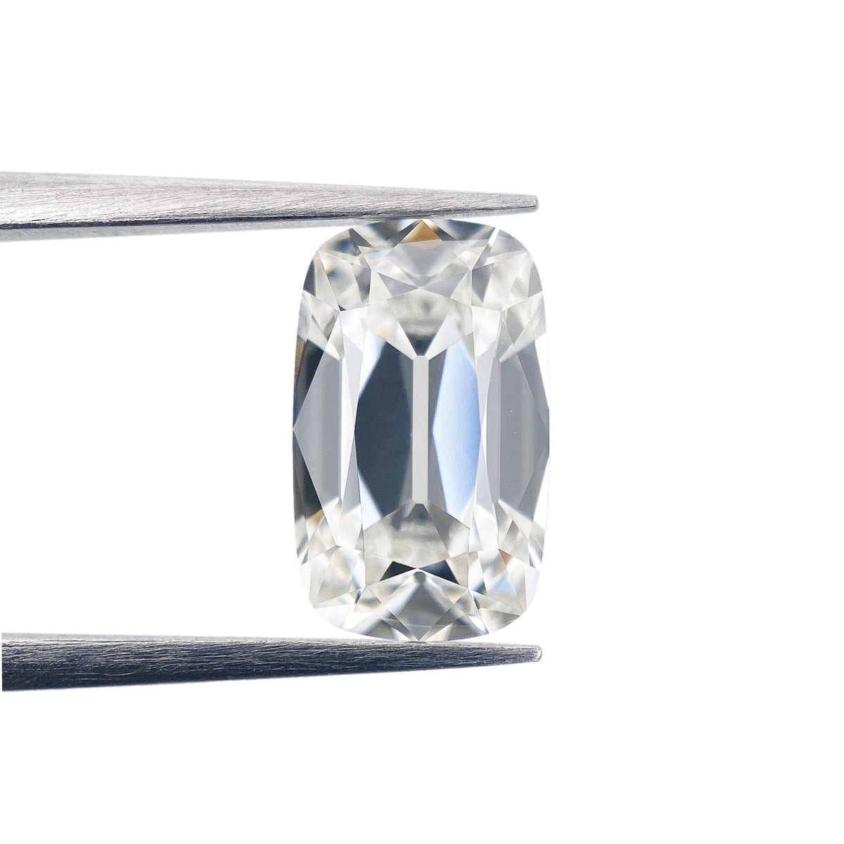 2.06ct | G/VS1 Cushion Shape Old Mine Cut Lab Diamond (IGI)-LITHOS Diamond