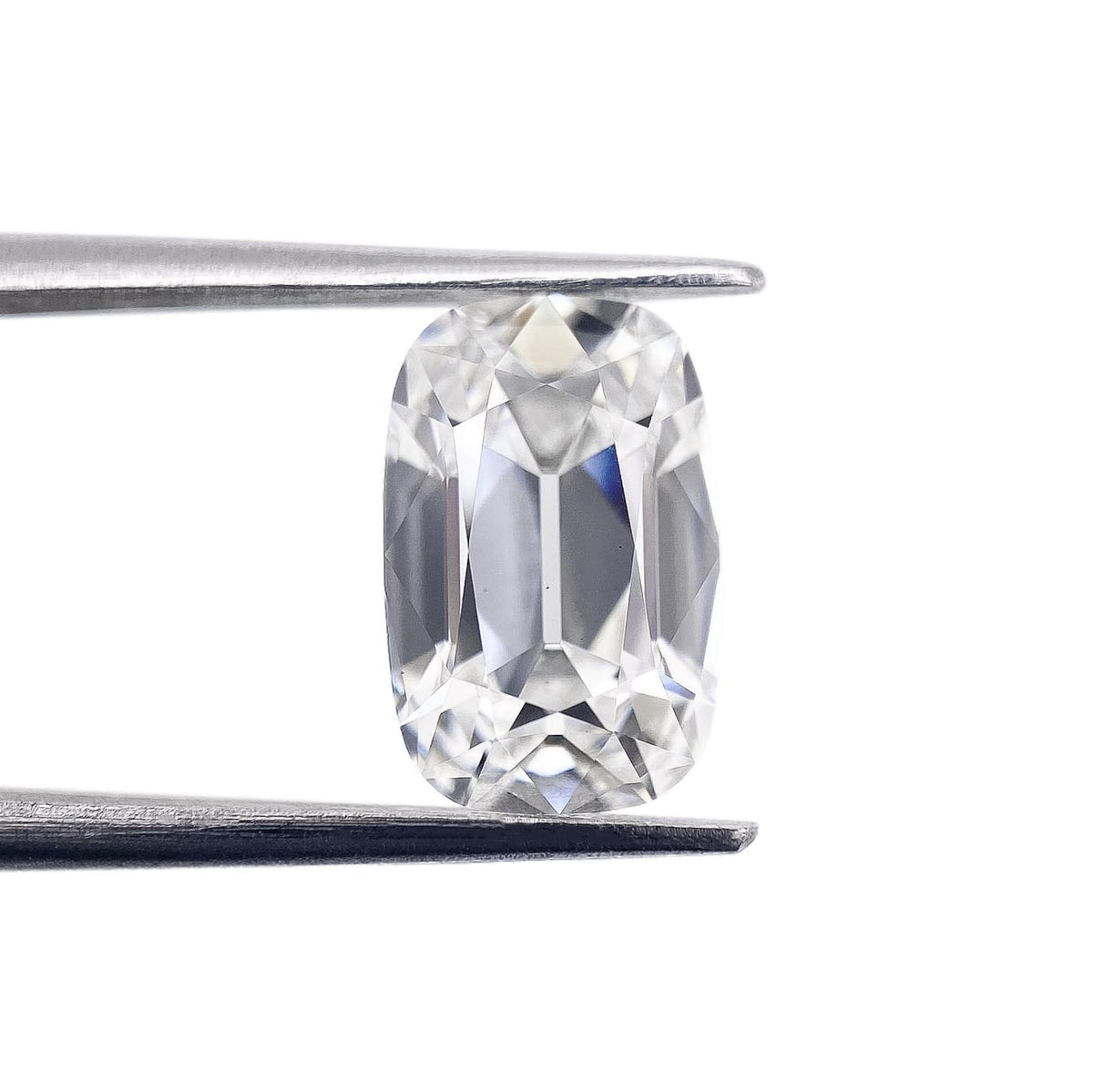 2.16ct | F/VS2 Cushion Shape Old Mine Cut Lab Diamond (IGI)