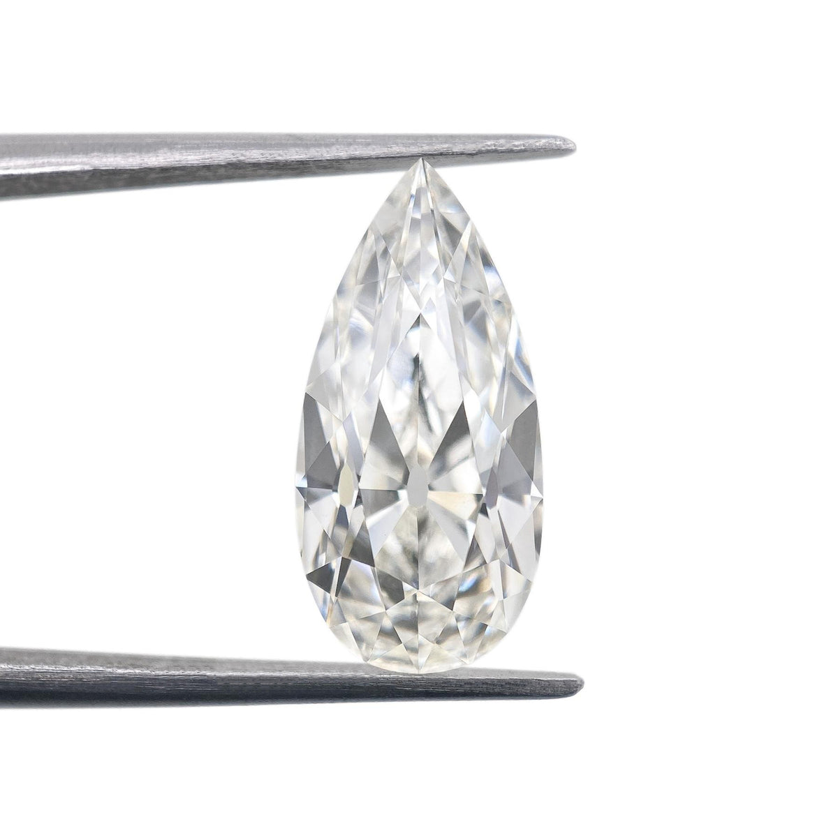 3.34ct | F/VS1 Pear Shape Old Mine Cut Lab Diamond (IGI)