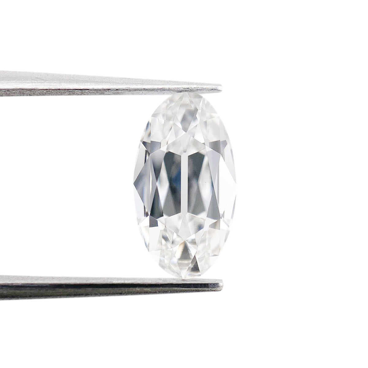 1.76ct | E/VS1 Oval Shape Old Mine Cut Lab Diamond (IGI)
