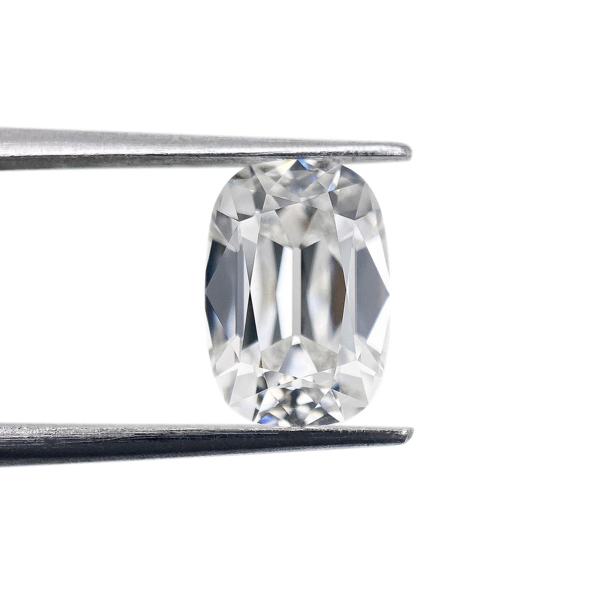 2.18ct | F/VS1 Cushion Shape Old Mine Cut Lab Diamond (IGI)