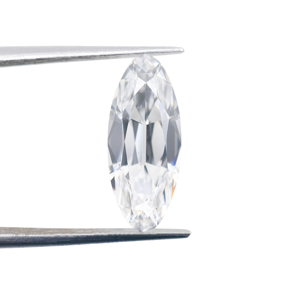 3.15ct | D/VS1 Oval Shape Old Mine Cut Lab Diamond (IGI)
