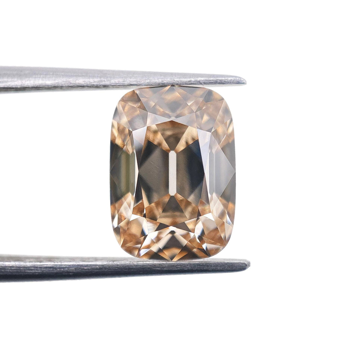 2.71ct | O-P/VS1 Champagne Cushion Shape Old Mine Cut Lab Diamond (IGI)-LITHOS Diamond