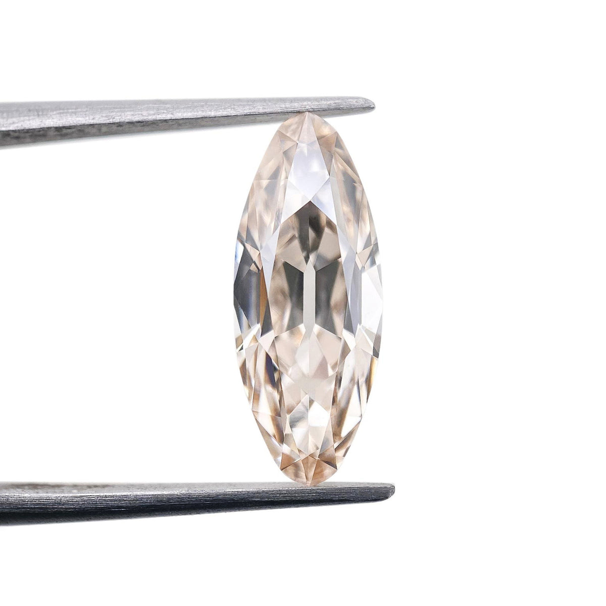 2.16ct | M/VVS2 Champagne Oval Shape Old Mine Cut Lab Diamond (IGI)-LITHOS Diamond