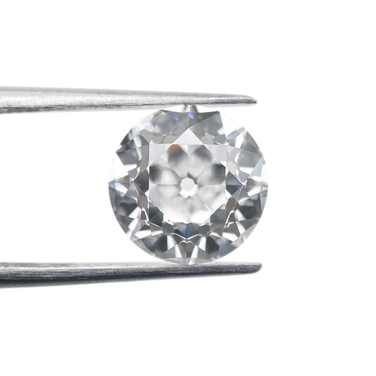 3.31ct | E/VVS2 Round Shape Old European Cut Lab Diamond (IGI)
