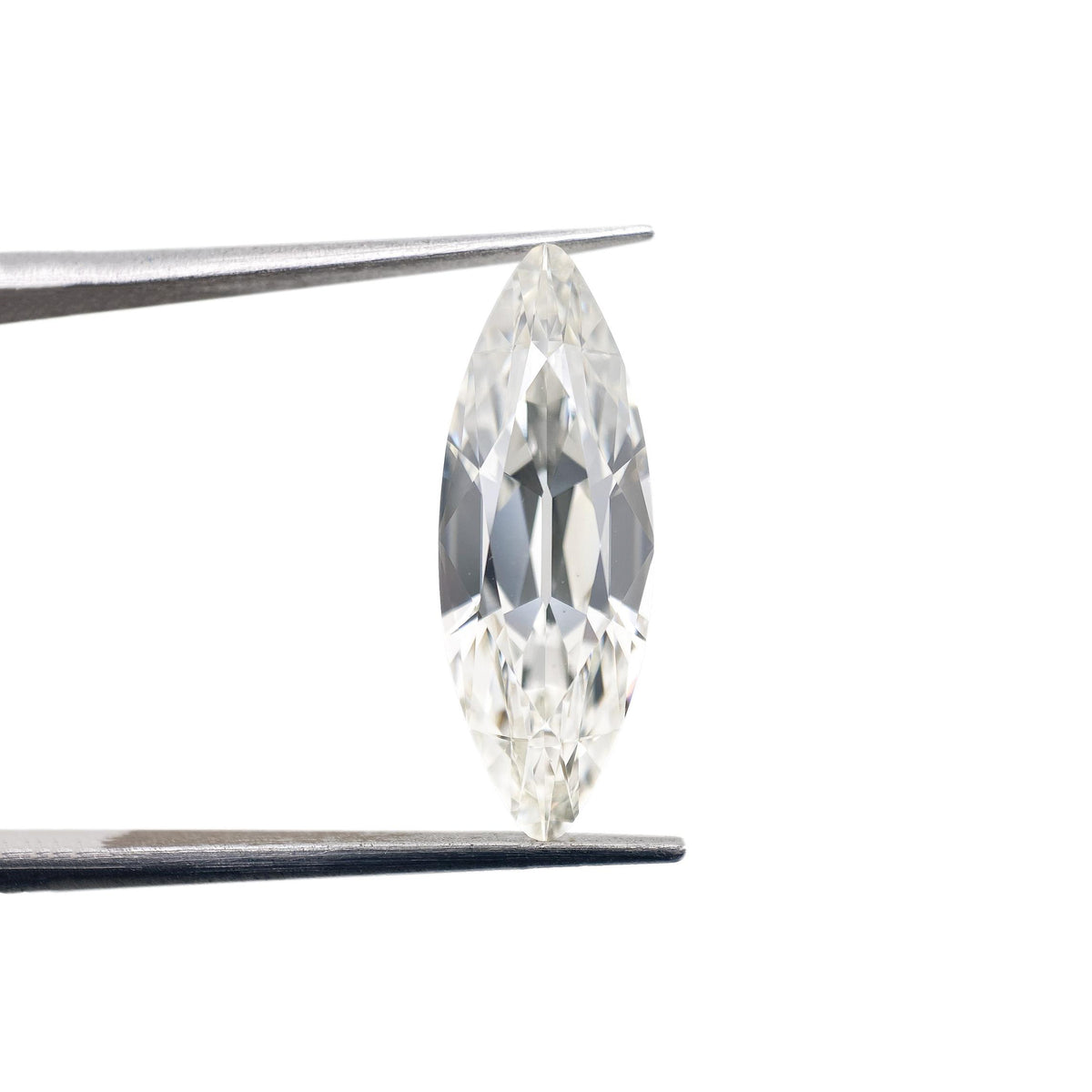 4.34ct | H/VS1 Oval Shape Old Mine Cut Lab Diamond (IGI)