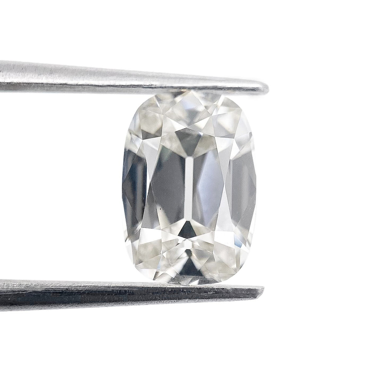 1.65ct | H/VS2 Cushion Old Mine Cut Lab Diamond (IGI)