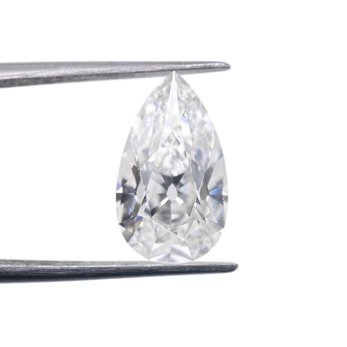 3.34ct | E/VS1 Pear Shape Old Mine Cut Lab Diamond (IGI)