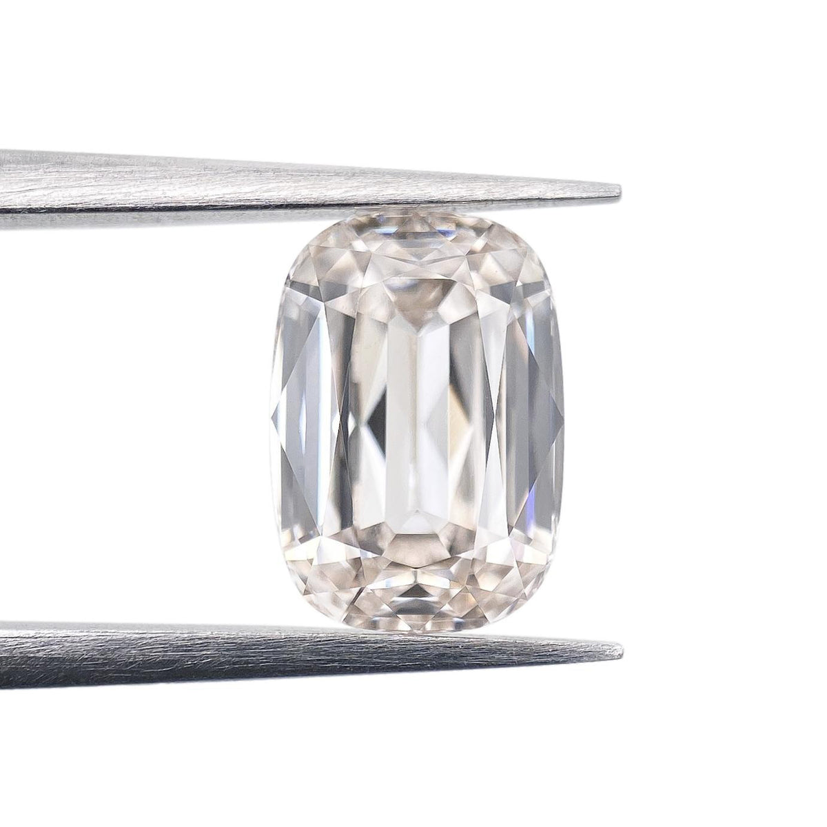 2.01ct | K/VVS1 Cushion Shape Lattice Cut Lab Diamond (IGI)-LITHOS Diamond