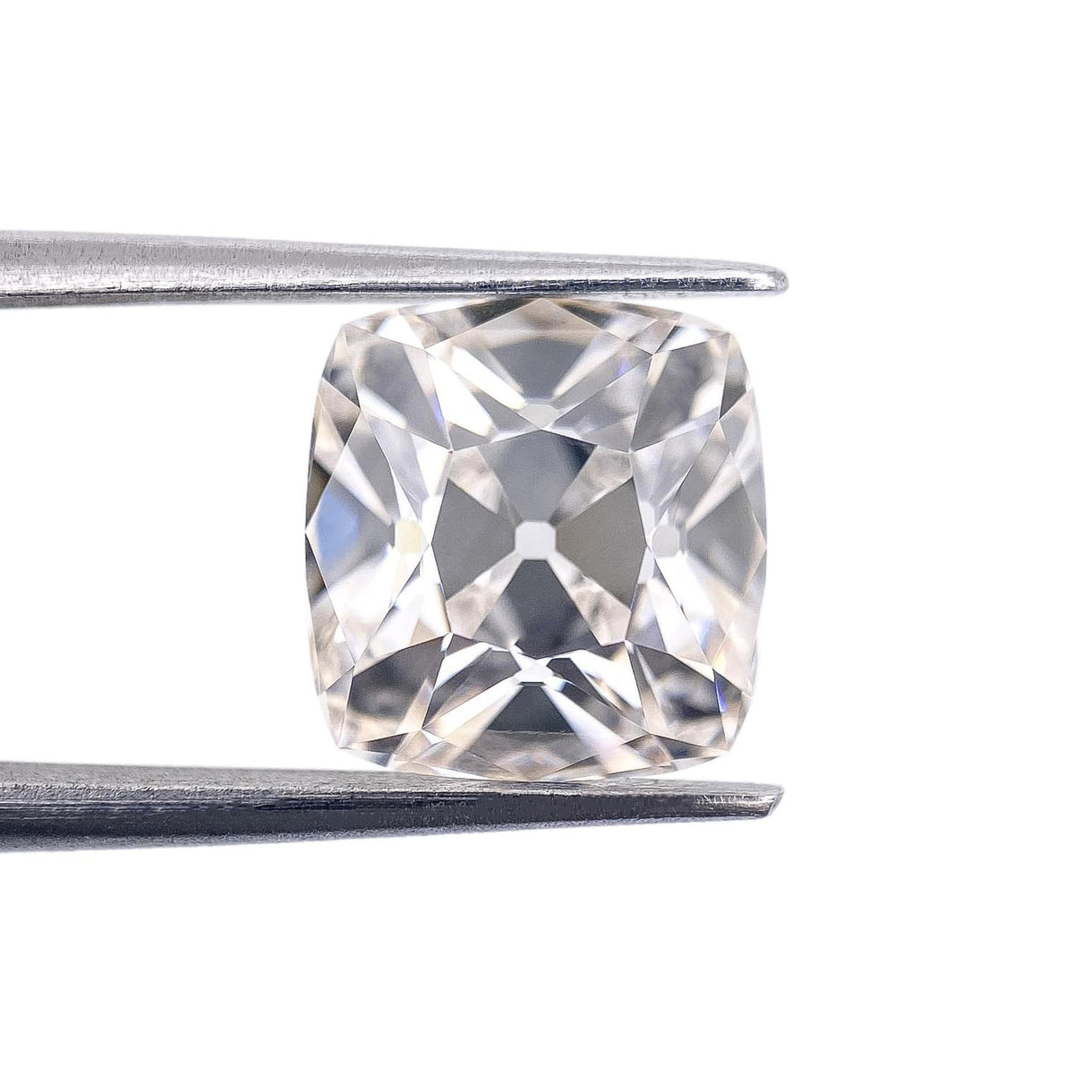 3.89ct | G/VS1 Cushion Shape Peruzzi Cut Lab Diamond (IGI)