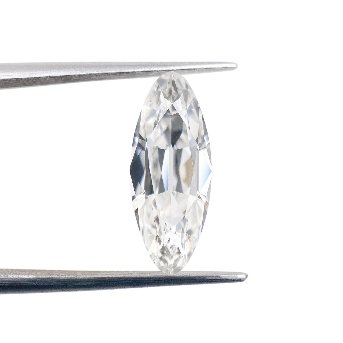 2.60ct | F/VVS2 Oval Shape Old Mine Cut Lab Diamond (IGI)