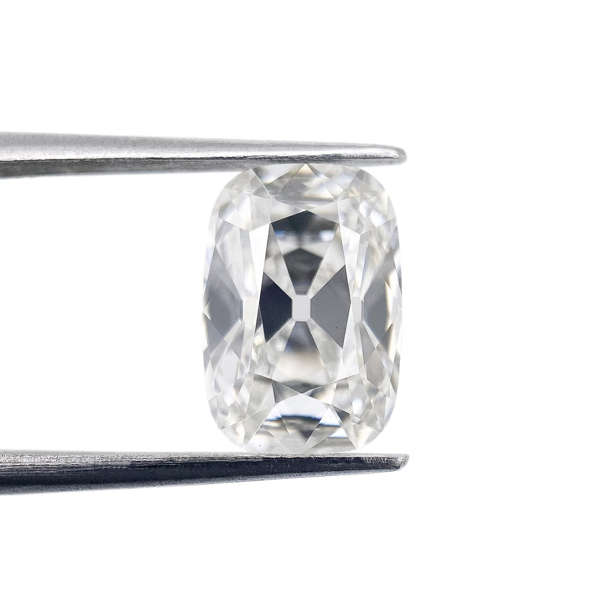 2.62ct | E/VS1 Cushion Shape Old Mine Cut Lab Diamond (IGI)