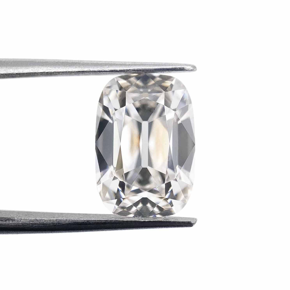 3.88ct | G/VVS2 Cushion Shape Old Mine Cut Lab Diamond (IGI)