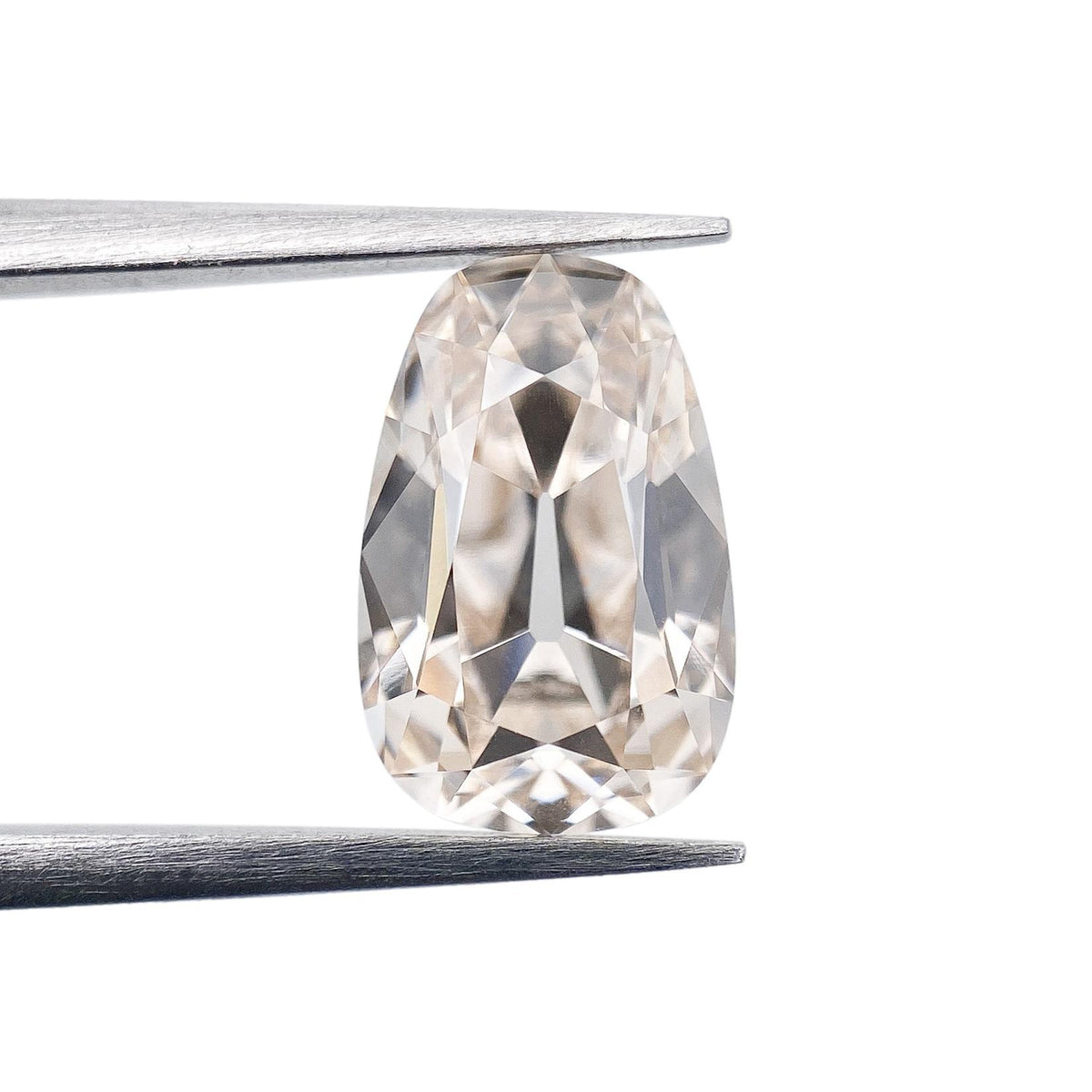 1.81ct | L/VVS2 Pear Shape Old Mine Cut Lab Diamond (IGI)-LITHOS Diamond