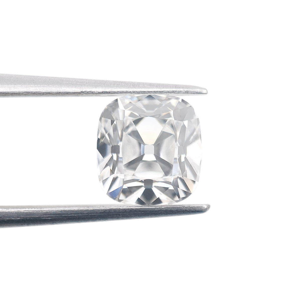 1.56ct | E/VS1 Cushion Shape Old Mine Cut Lab Diamond (IGI)
