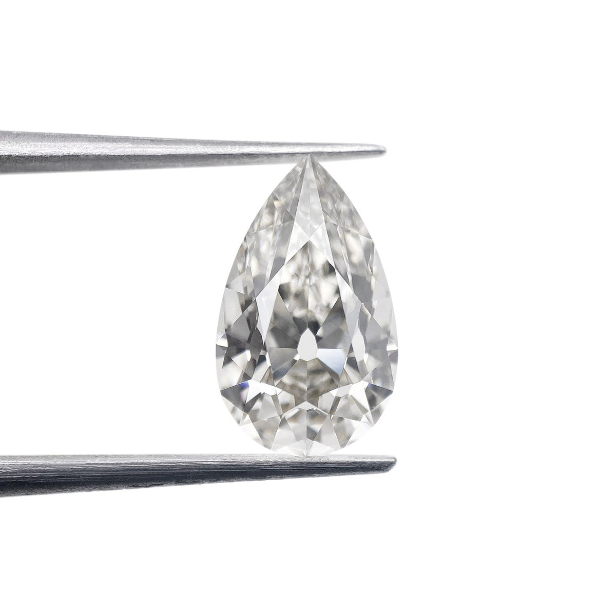 3.08ct | K/VVS2 Pear Shape Old Mine Cut Lab Diamond (IGI)-LITHOS Diamond
