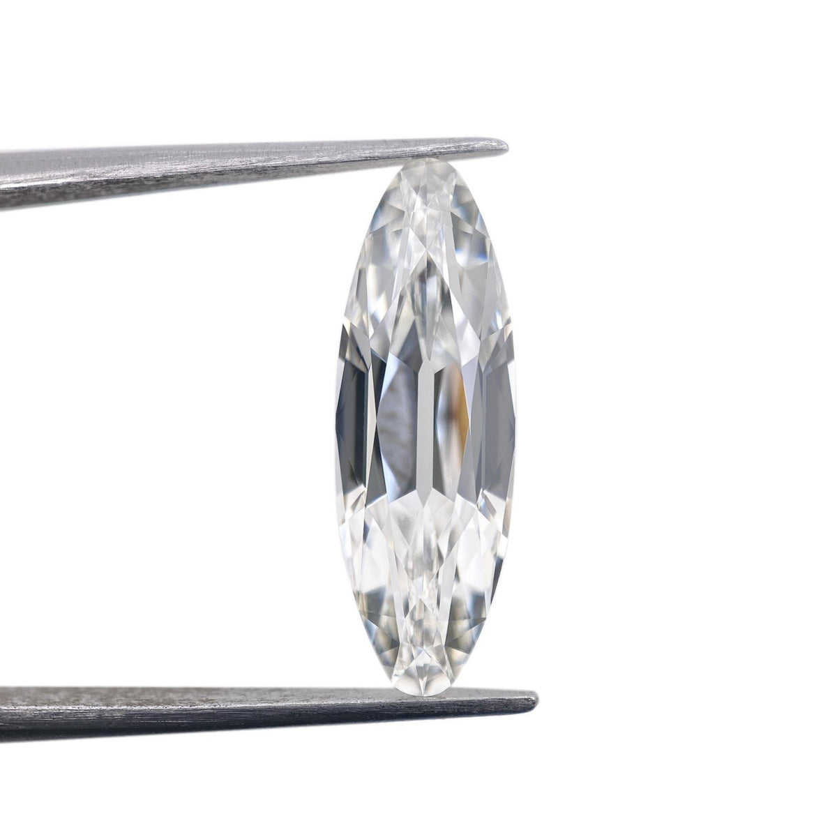 3.32ct | F/VVS2 Oval Shape Old Mine Cut Lab Diamond (IGI)