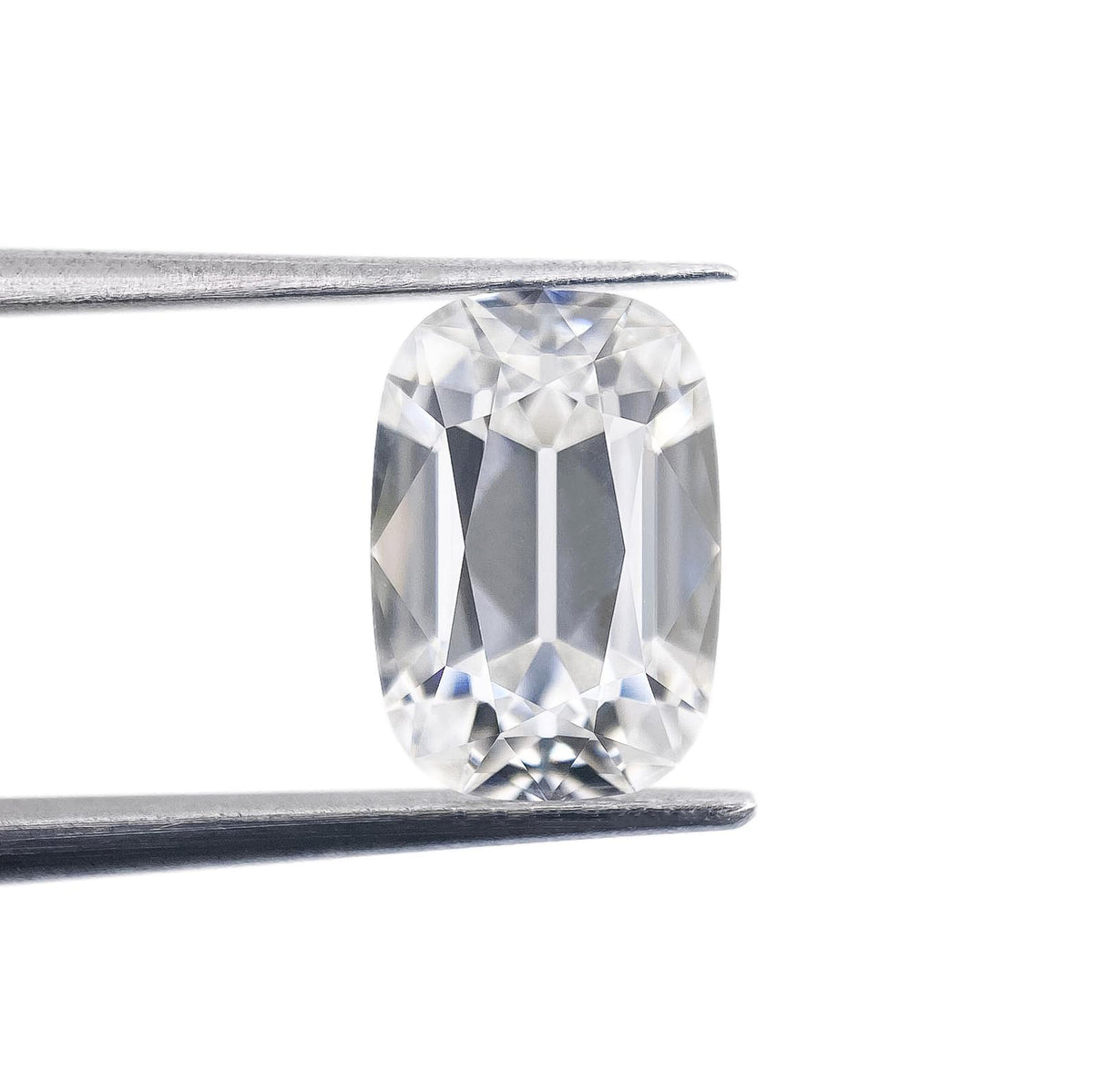 3.01ct | F/VVS2 Cushion Shape Old Mine Cut Lab Diamond (IGI)