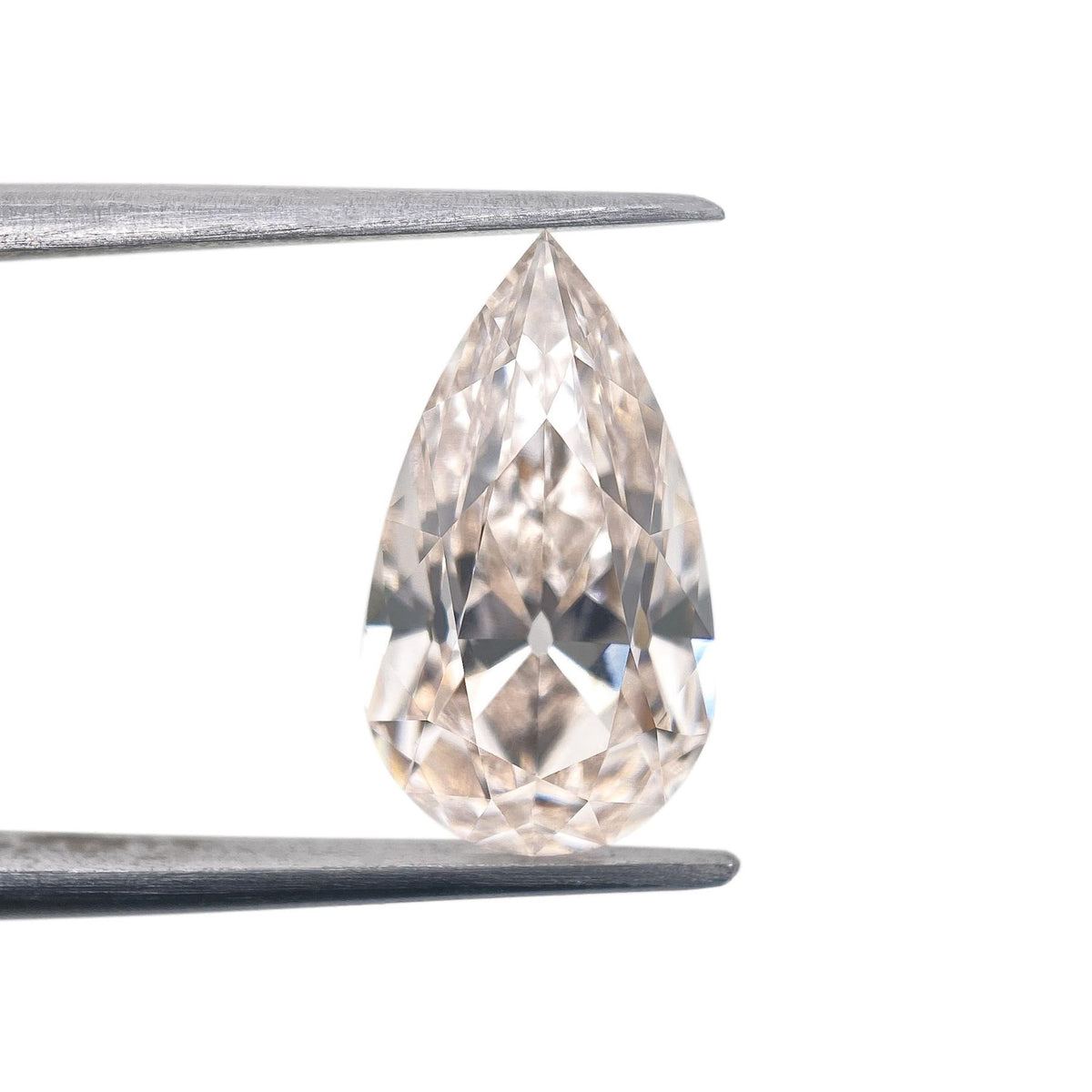 2.71ct | J/VS1 Pear Shape Old Mine Cut Lab Diamond (IGI)-LITHOS Diamond