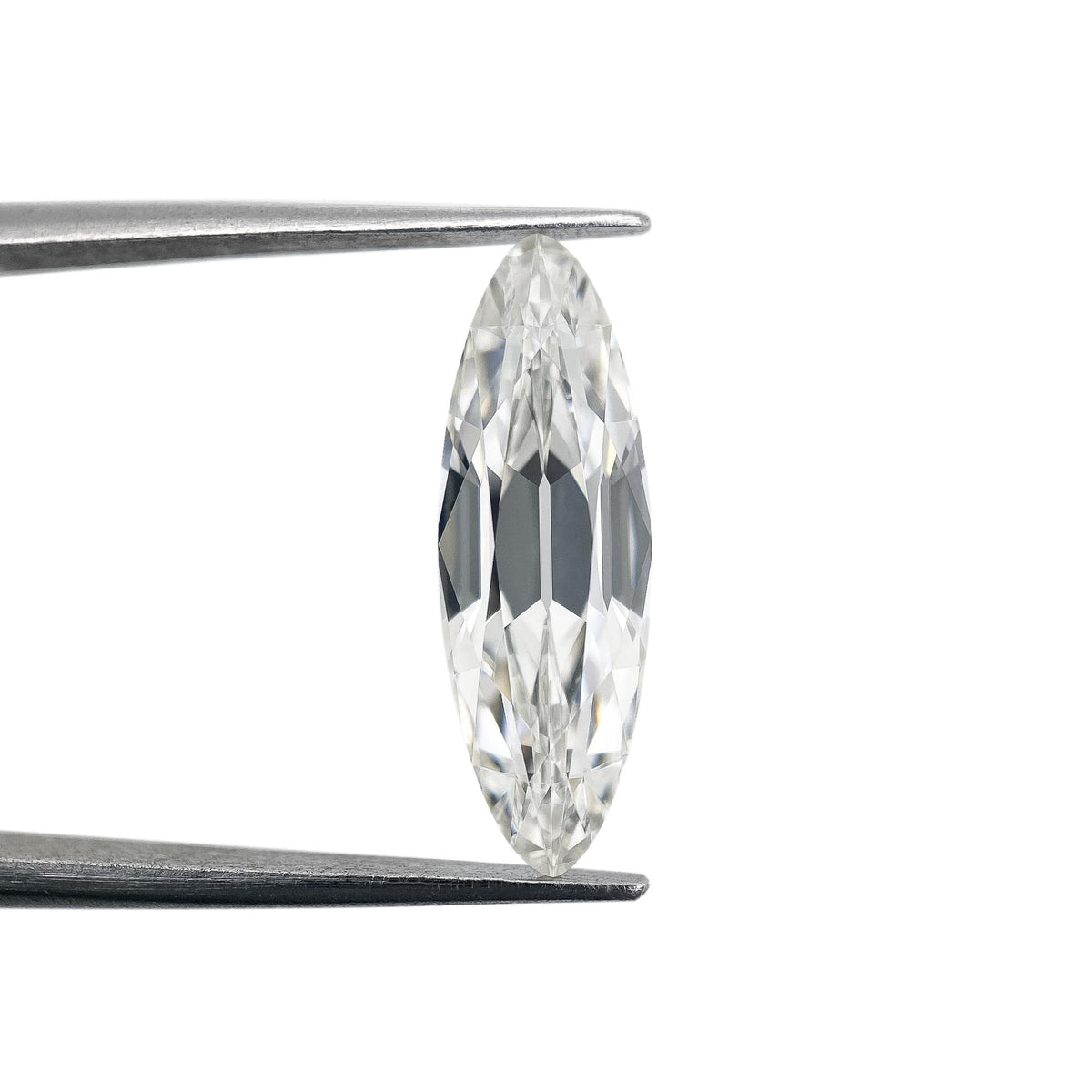 3.12ct | F/VVS2 Oval Shape Old Mine Cut Lab Diamond (IGI)