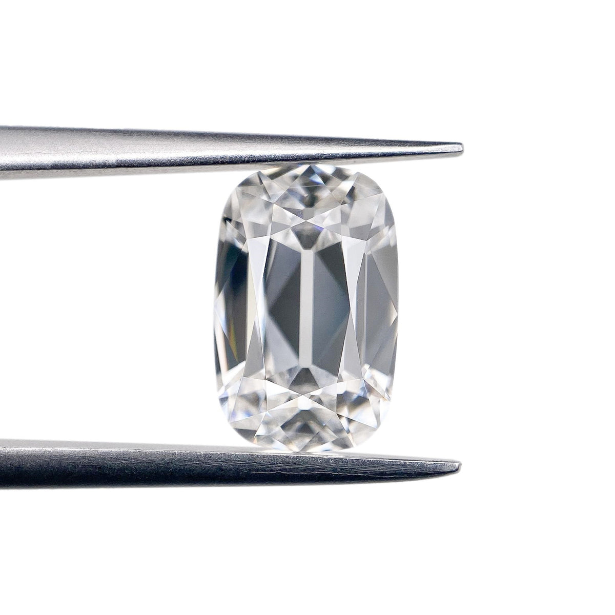 2.02ct | F/VS1 Cushion Shape Old Mine Cut Lab Diamond (IGI)