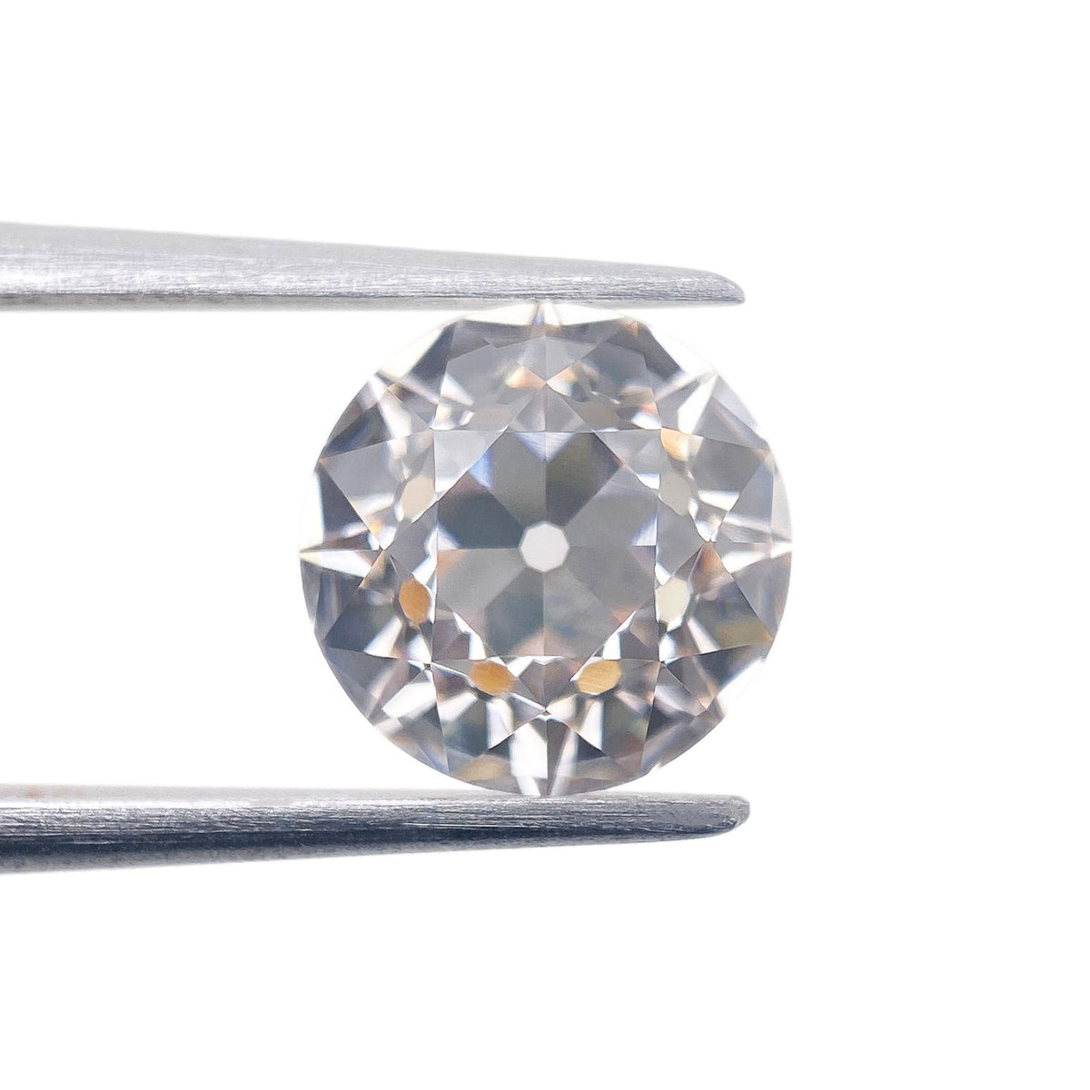 2.05ct | J/VVS2 Round Shape Old European Cut Lab Diamond (IGI)-LITHOS Diamond