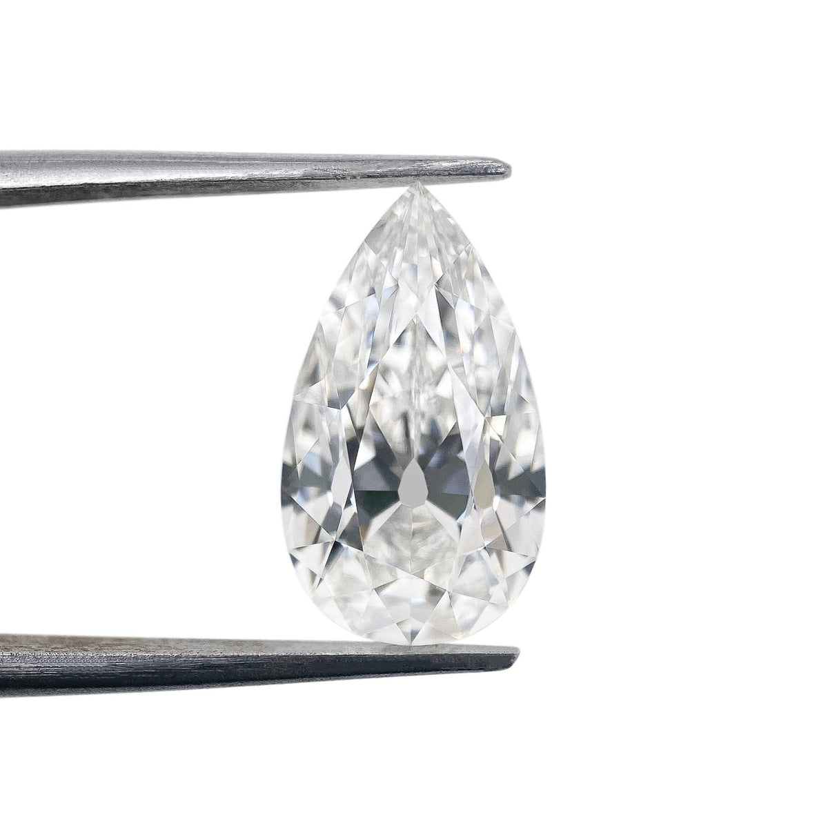 3.58ct | F/VVS2 Pear Shape Old Mine Cut Lab Diamond (IGI)