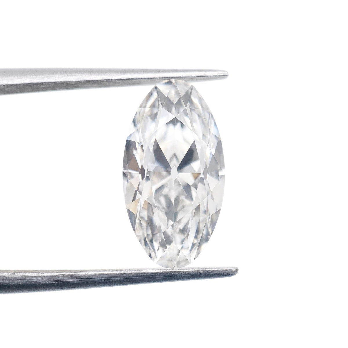 2.53ct | E/VS1 Oval Shape Old Mine Cut Lab Diamond (IGI)