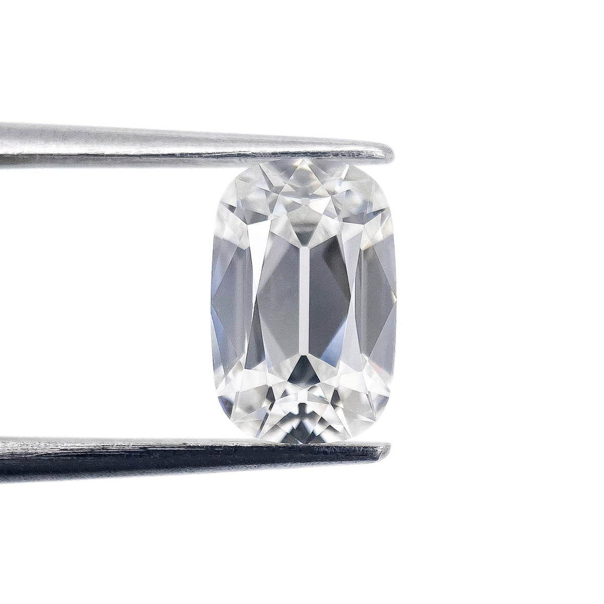 1.32ct | E/VVS2 Cushion Shape Old Mine Cut Lab Diamond (IGI)