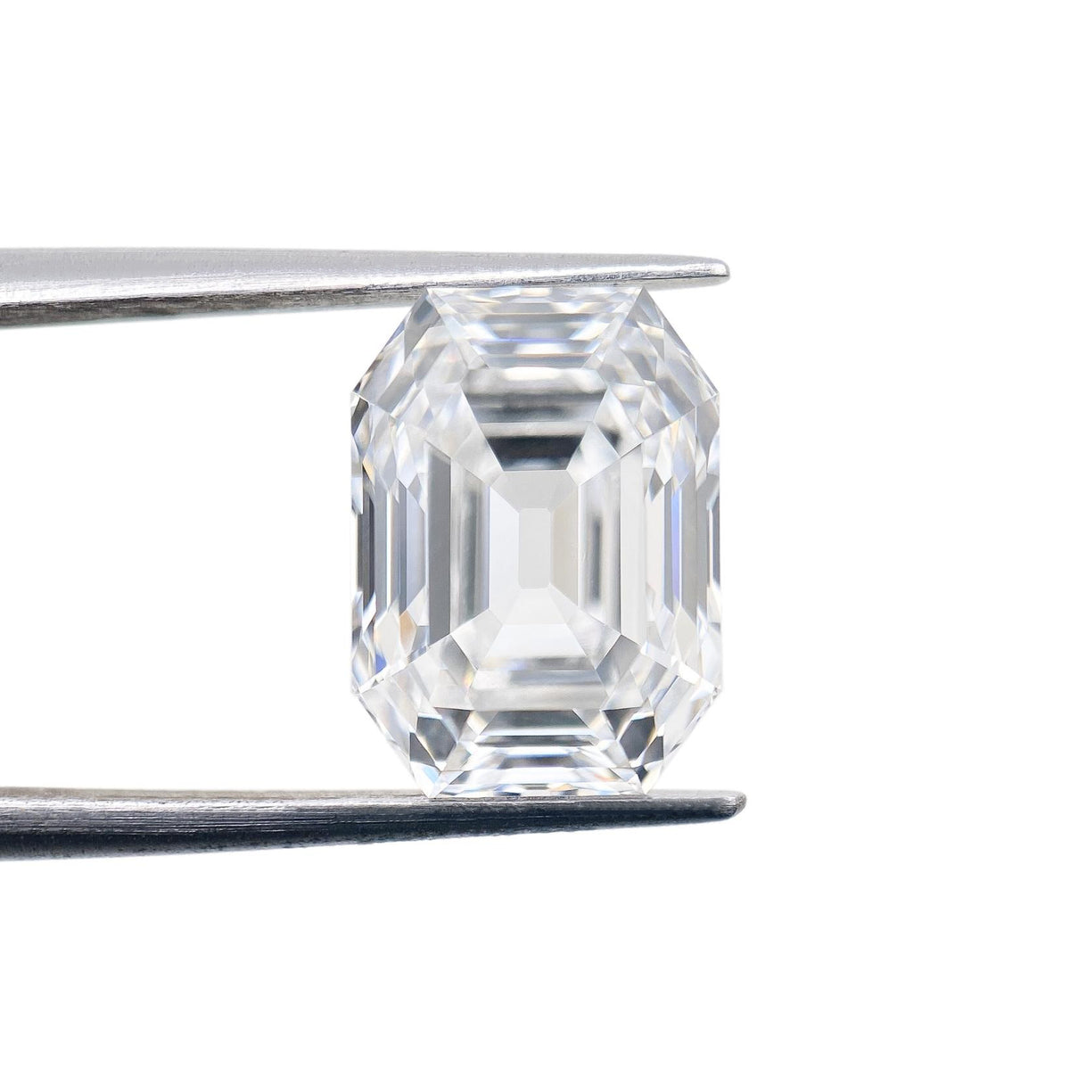 4.35ct | D/VVS2 Antique Octagon Shape Step Cut Lab Diamond (IGI)