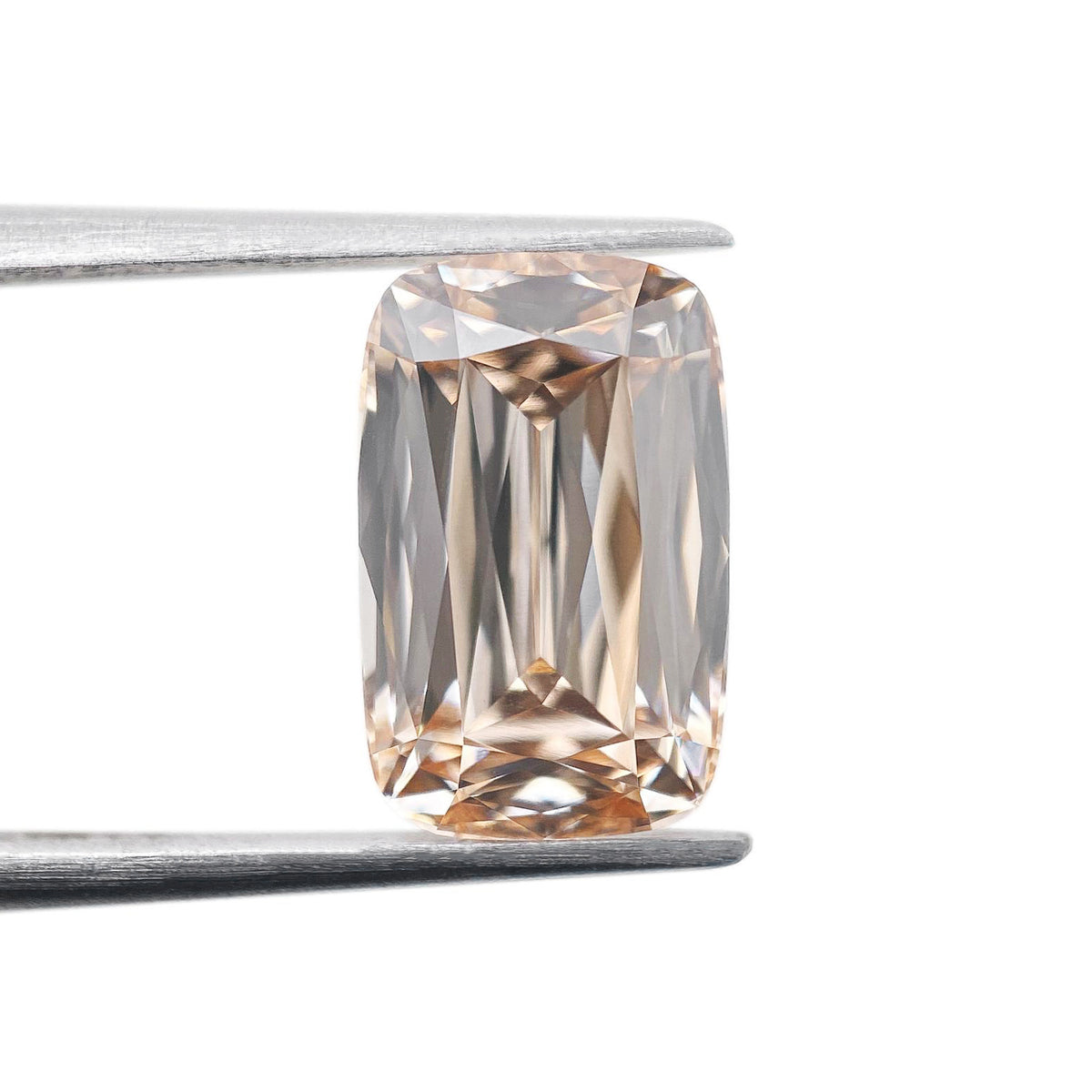 3.31ct | Y-Z/VVS2 Champagne Cushion Shape Lattice Cut Lab Diamond (IGI)-LITHOS Diamond