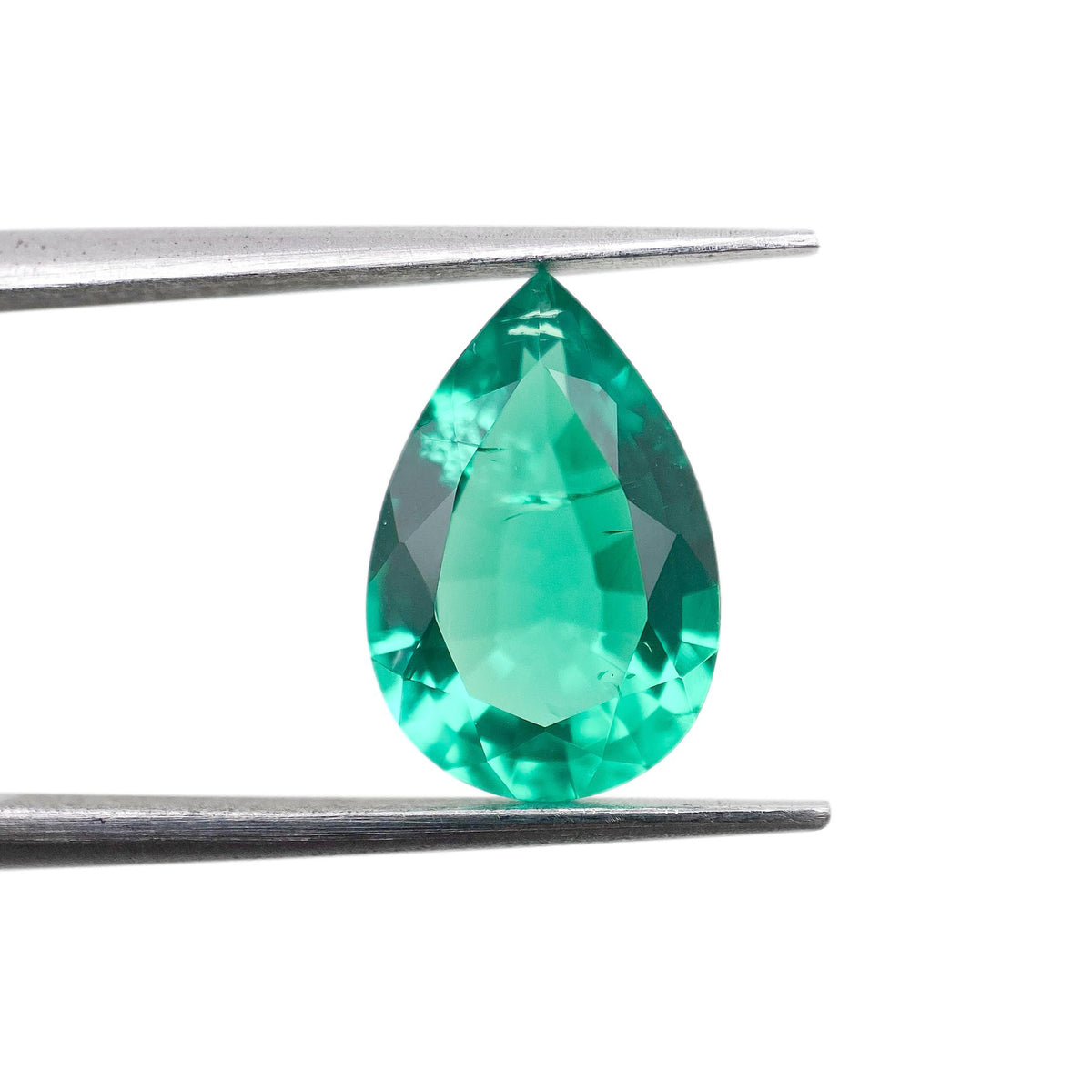 2.74ct | Brilliant Cut Pear Shape Lab Emerald