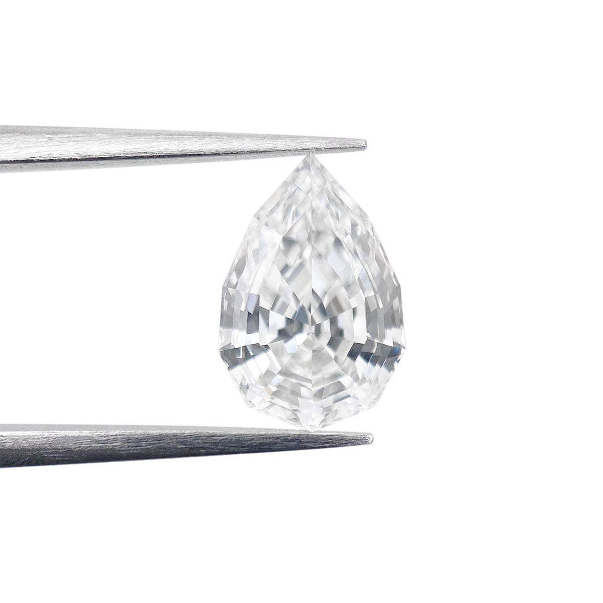 1.66ct | E/VVS2 Pear Shape Step Cut Lab Diamond (IGI)