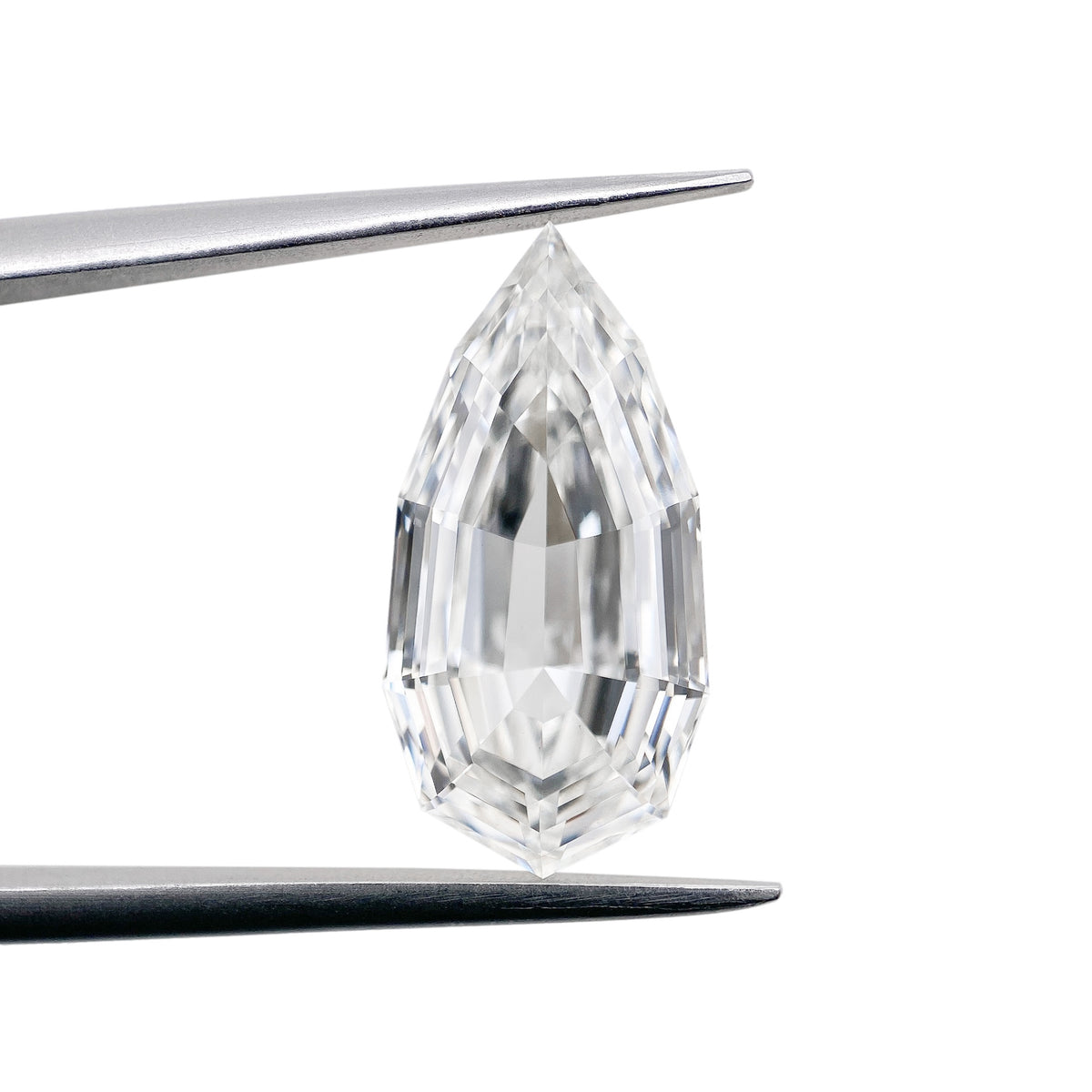 4.40ct | F/VS1 Pear Shape Step Cut Lab Diamond (IGI)