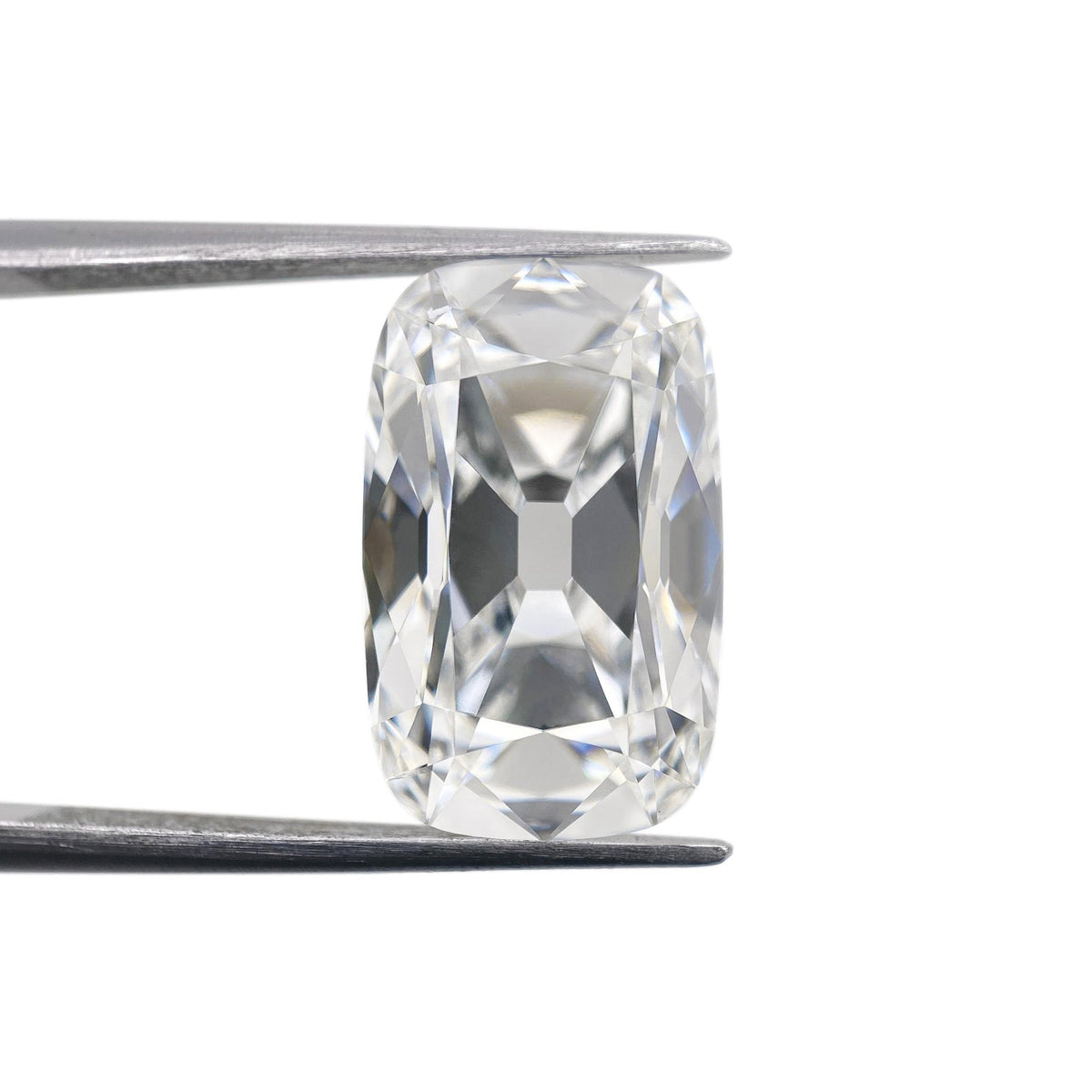 7.58ct | E/VVS2 Antique Cushion Shape Old Mine Cut Lab Diamond (IGI)