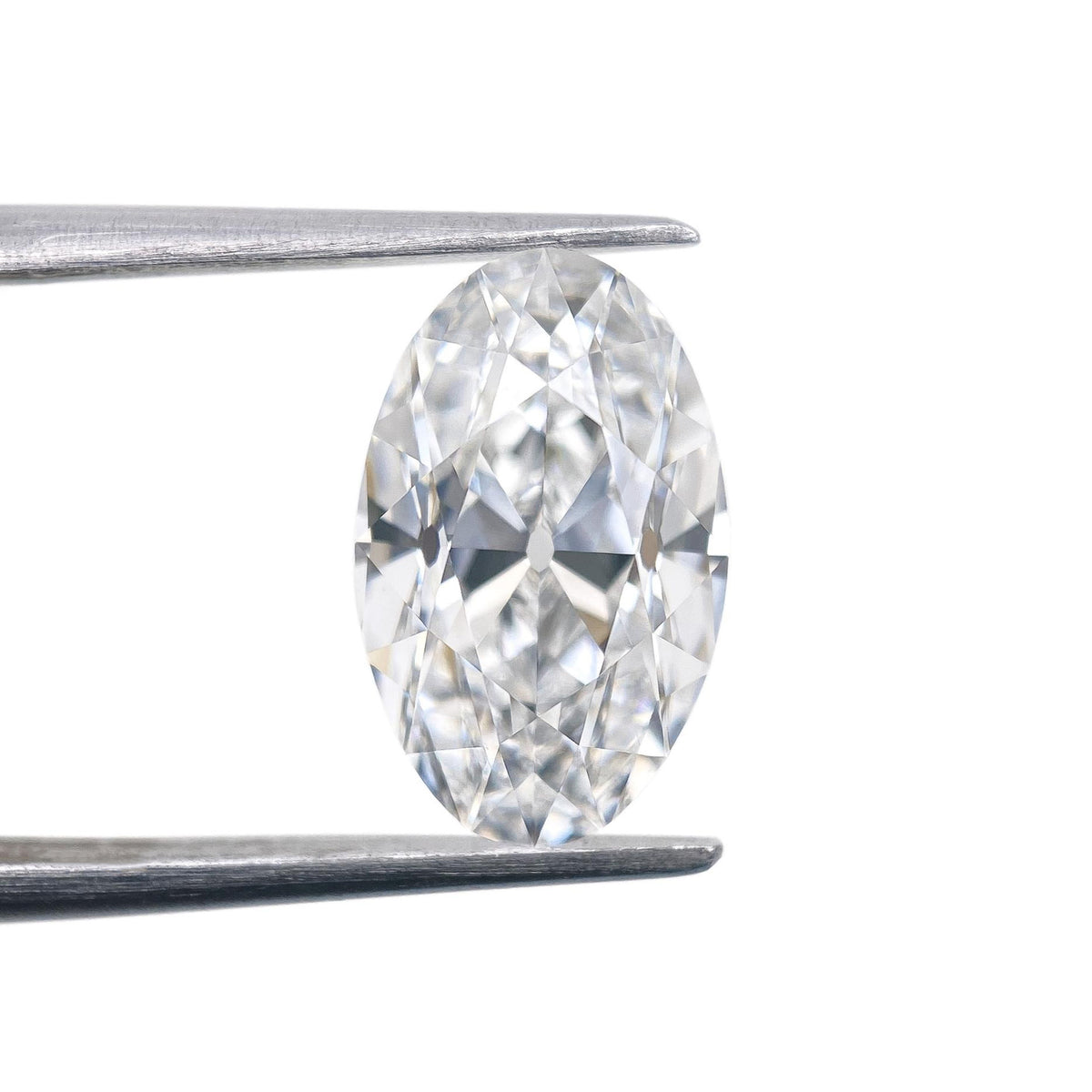 2.53ct | D/VS1 Oval Shape Old Mine Cut Lab Diamond (IGI)