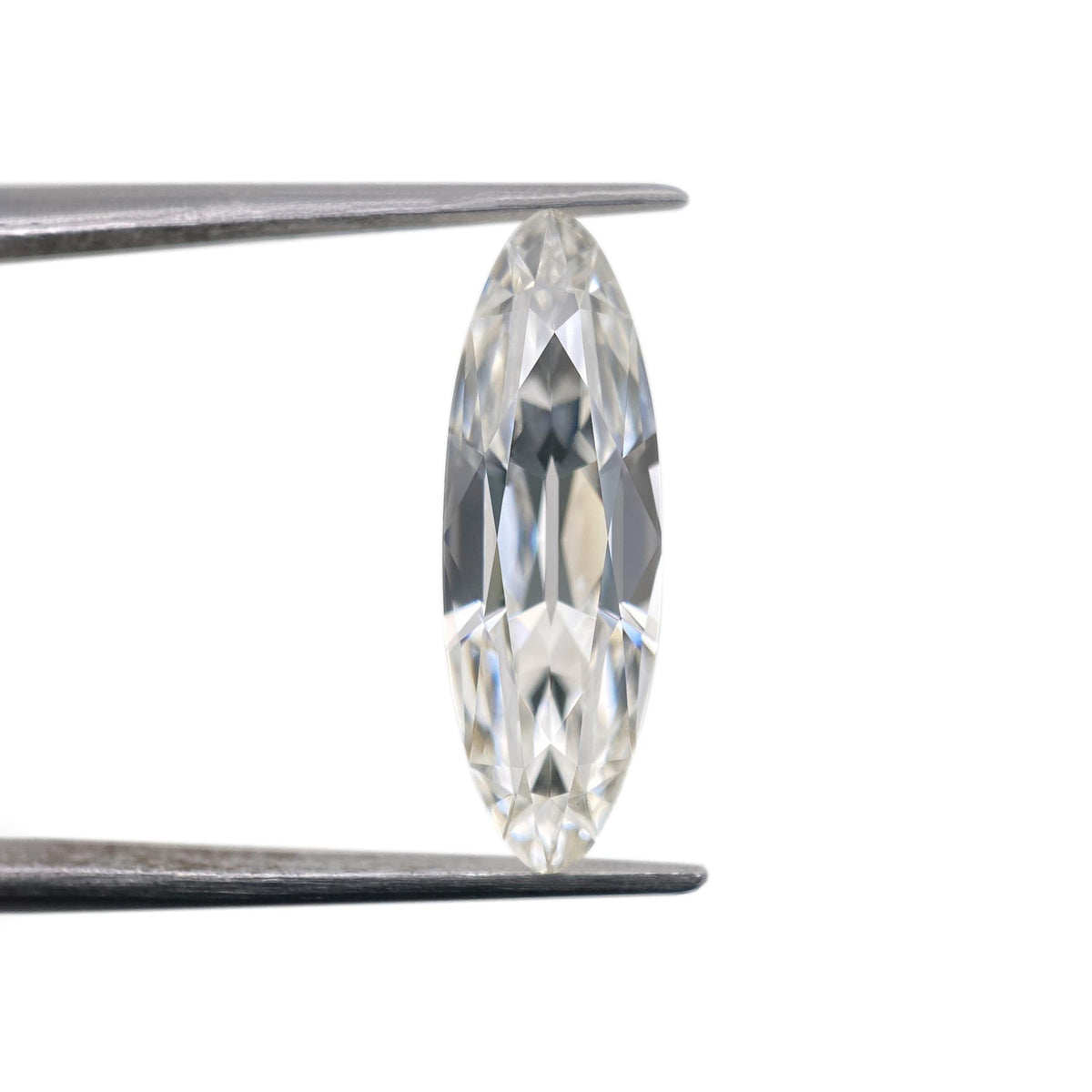 2.72ct | G/VS1 Oval Shape Old Mine Cut Lab Diamond (IGI)
