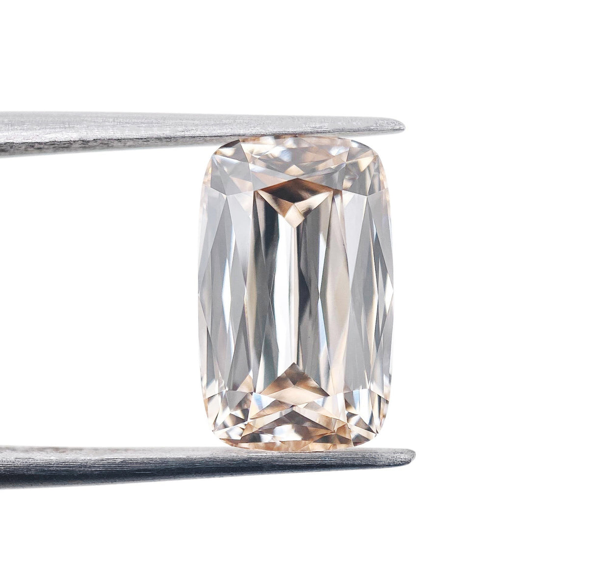 3.96ct | Q-R/VS1 Champagne Cushion Shape Lattice Cut Lab Diamond (IGI)-LITHOS Diamond