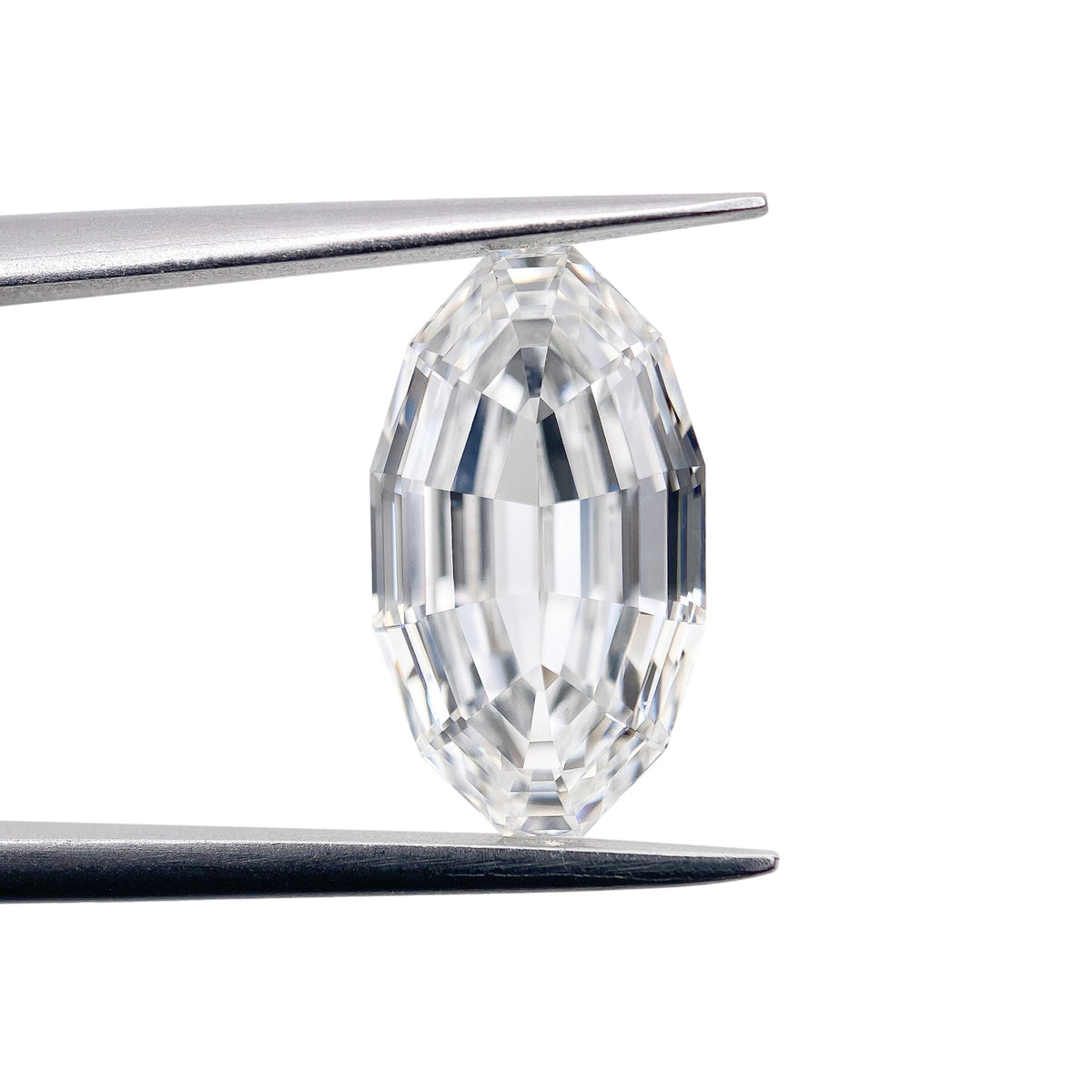 3.21ct | E/VS1 Oval Shape Step Cut Lab Diamond (IGI)