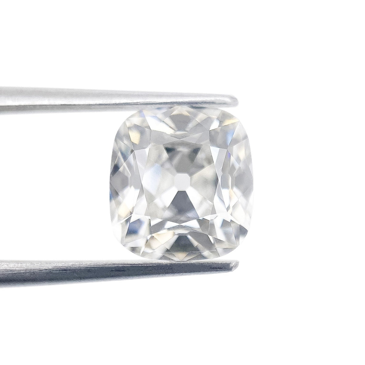 2.28ct | F/VS1 Cushion Shape Old Mine Cut Lab Diamond (IGI)