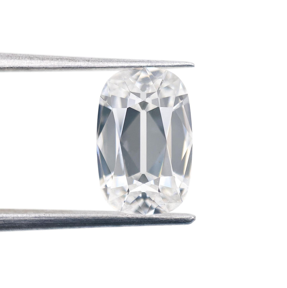2.60ct | E/VS1 Cushion Shape Old Mine Cut Lab Diamond (IGI)