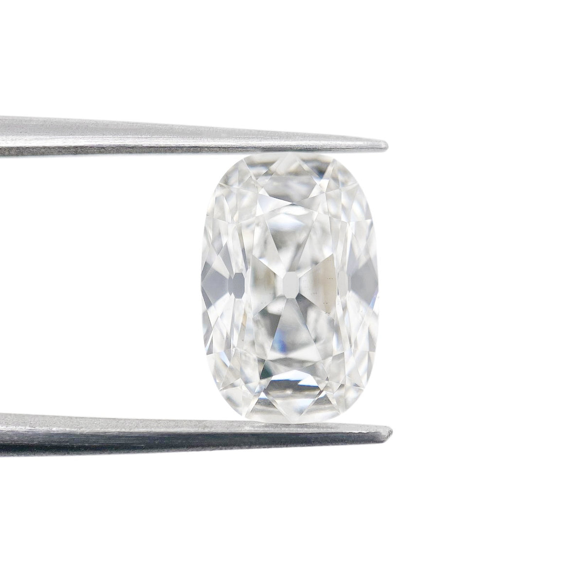 3.31ct | F/VS2 Cushion Shape Old Mine Cut Lab Diamond (IGI)-LITHOS Diamond