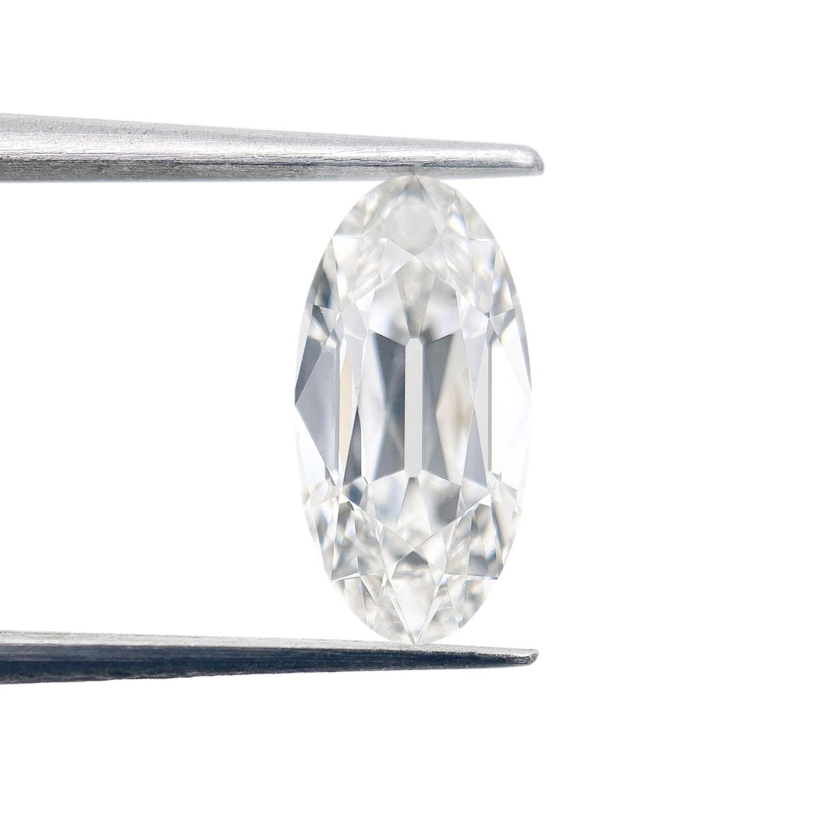2.36ct | F/VS1 Oval Shape Old Mine Cut Lab Diamond (IGI)