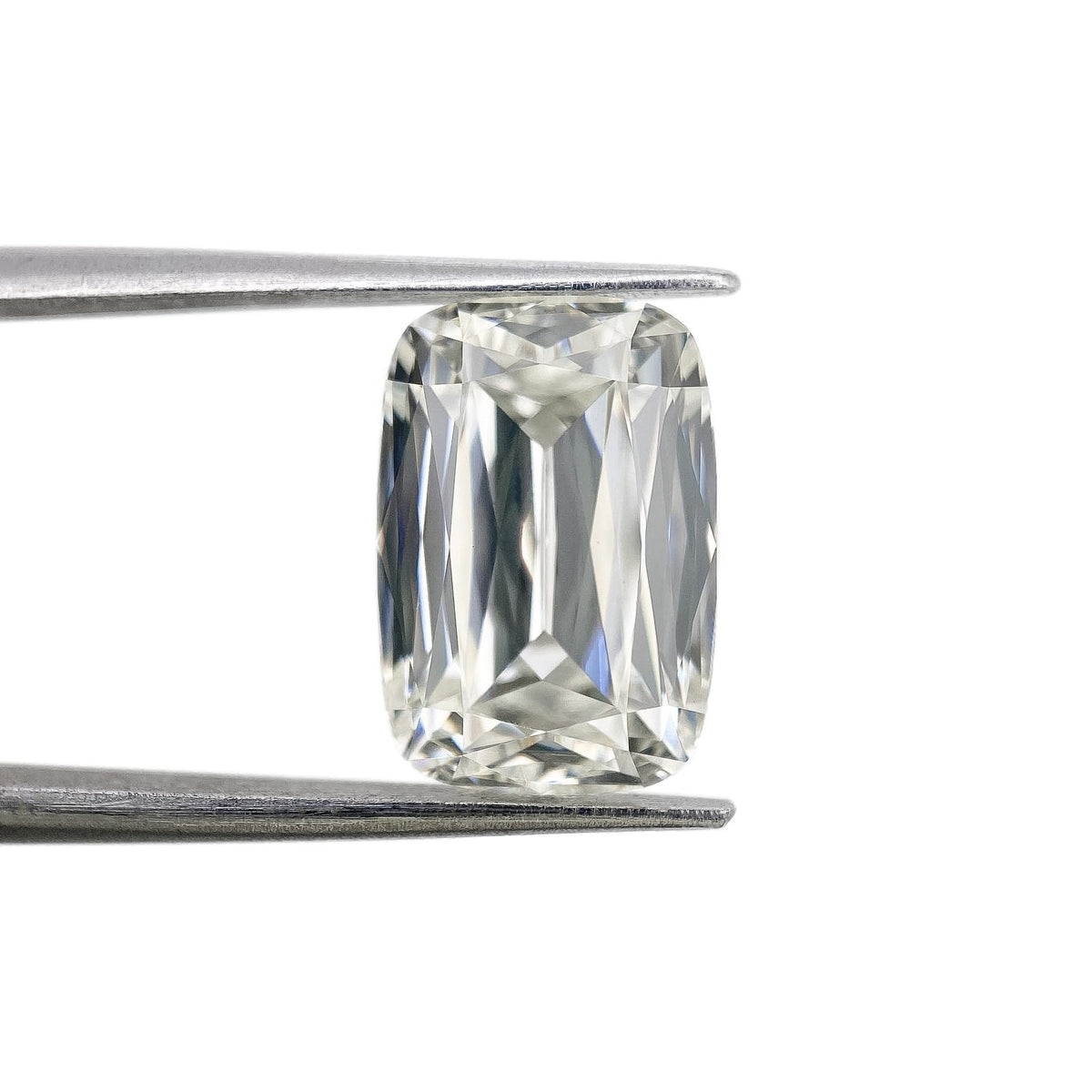 5.55ct | H/VS1 Cushion Shape Lattice Cut Lab Diamond (IGI)