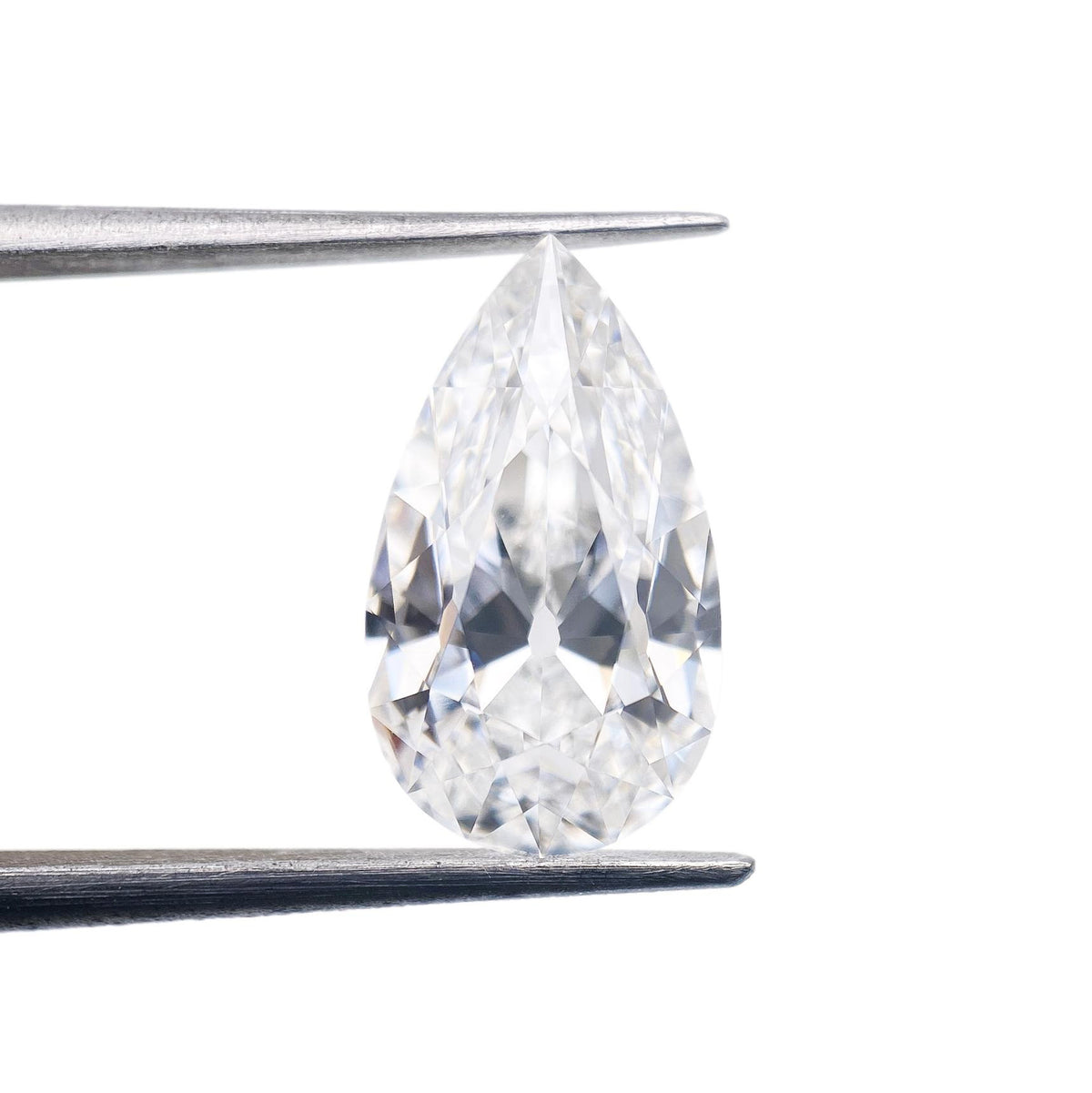 3.69ct | E/VVS2 Pear Shape Old Mine Cut Lab Diamond (IGI)