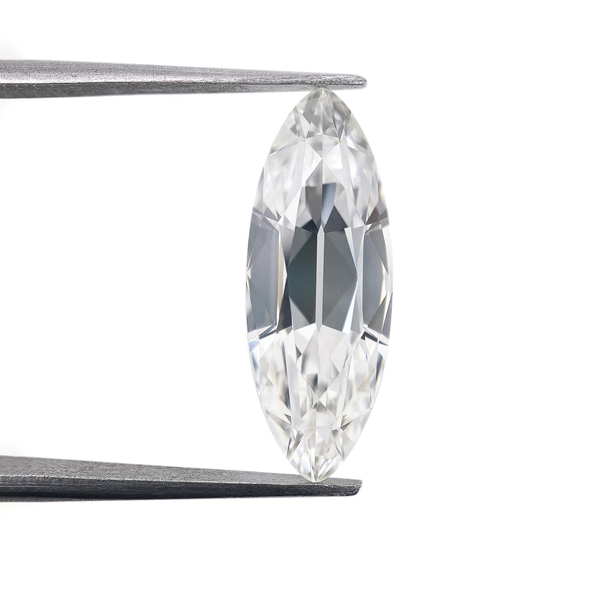 4.45ct | F/VVS2 Oval Shape Old Mine Cut Lab Diamond (IGI)