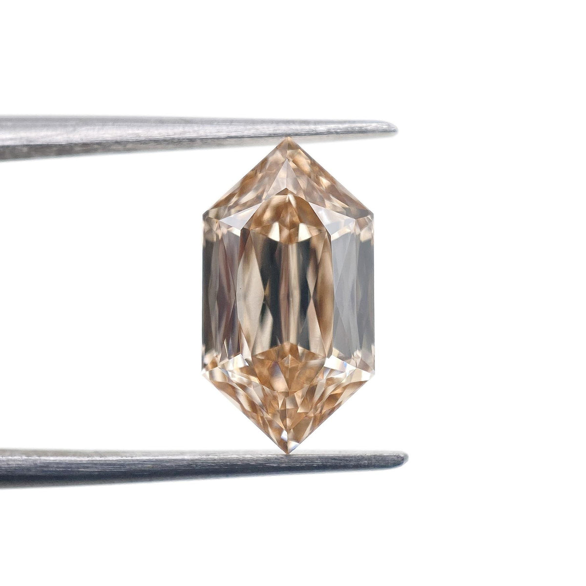 2.66ct | S-T/VS1 Hexagon Shape Lattice Cut Lab Diamond (IGI)