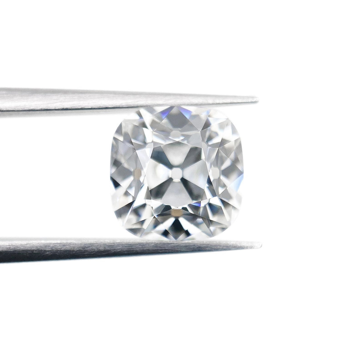 2.64ct | E/VVS2 Cushion Shape Old Mine Cut Lab Diamond (IGI)